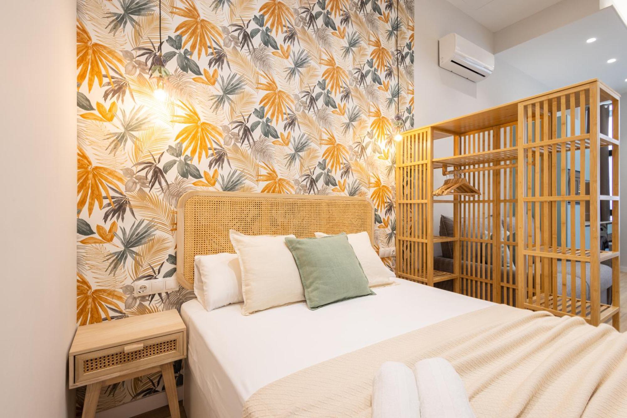 Florit Flats - The Trafalgar Apartments III Валенсия Екстериор снимка